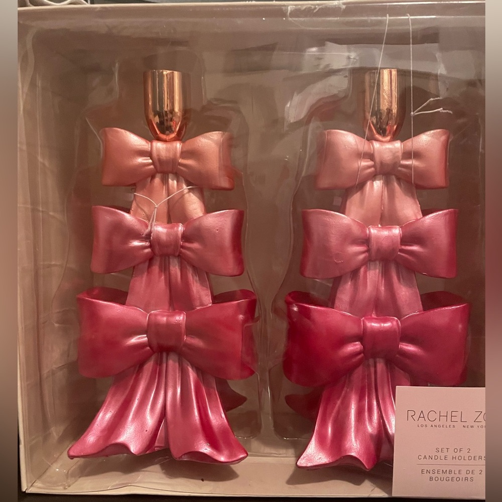 Gorgeous bow candlesticks
